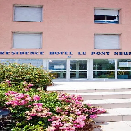 Sejours & Affaires Annecy Le Pont Neuf 2* Cran-Gevrier